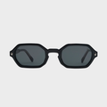 8101 - Black